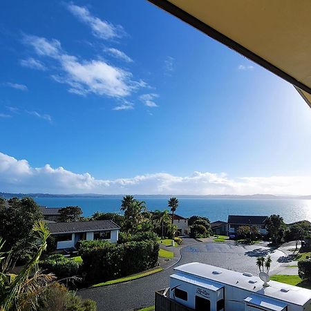 Sea View 5 Bedroom Holiday House Whangaparaoa Exterior photo